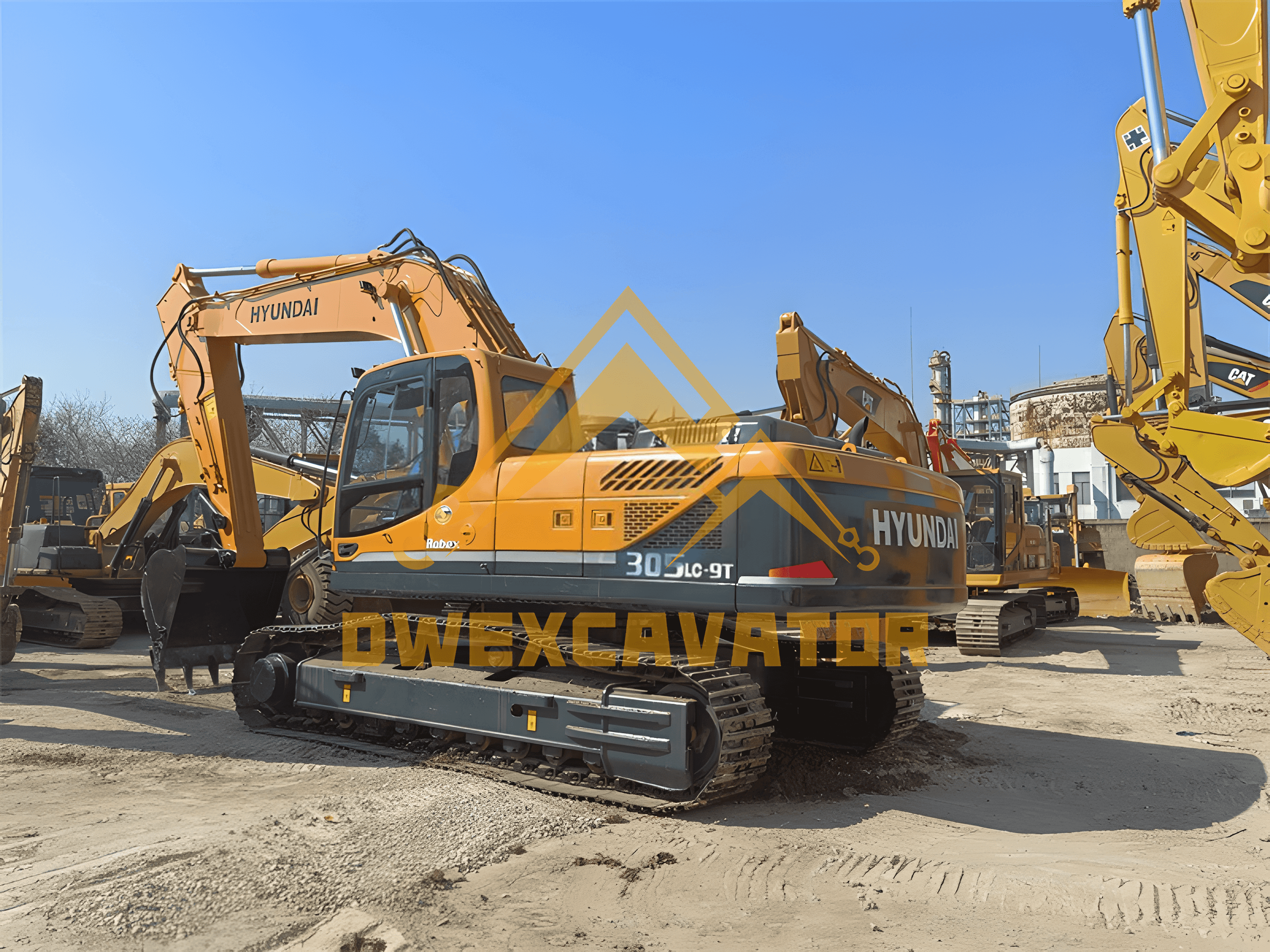 Used Hyundai R305L-9T