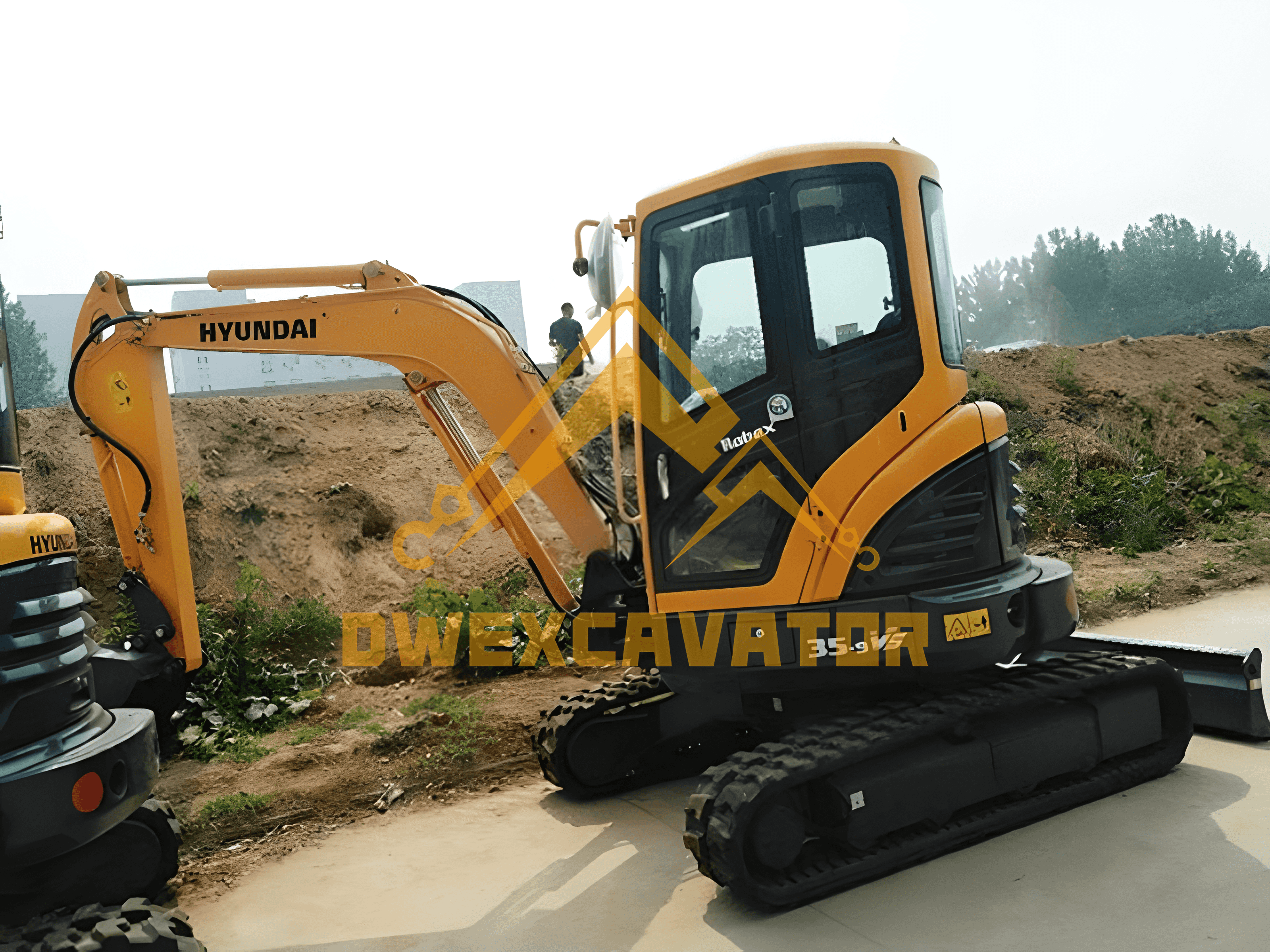 Used Hyundai R35-9VS